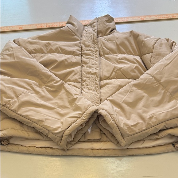 THE FIFTH LABEL Remake Puffer Tan Bomber Jacket Cropped Size Medium - Picture 3 of 14